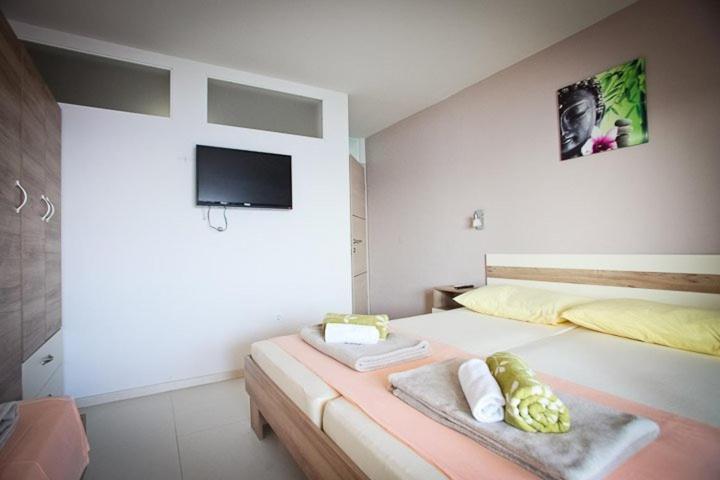 Apartments Kalaba - Dalma I Podaca Buitenkant foto